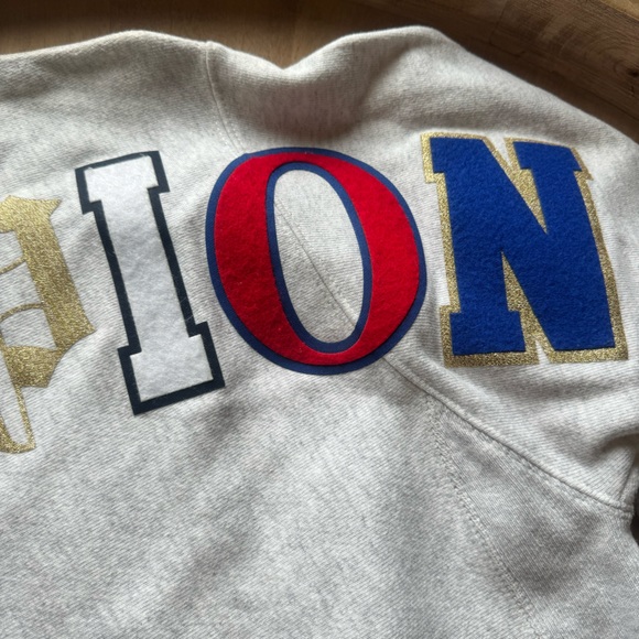 CHAMPION old English letterman’s sweatshirt - Picture 5 of 7